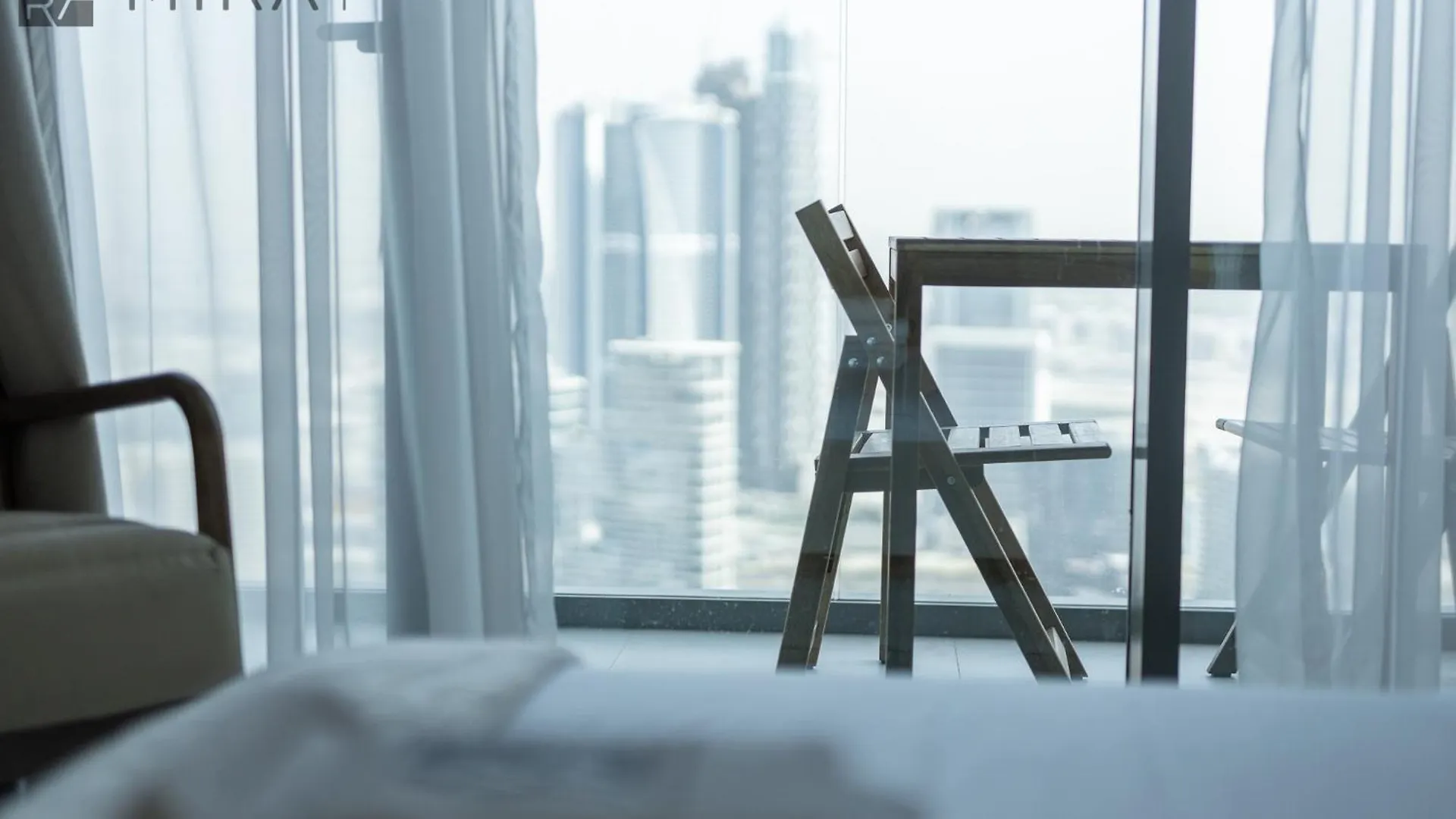 Apartment Mira Holiday Homes - Newly 2 Bedroom With Balcony In The Heart Of Dubai Close To Burj Khalifa