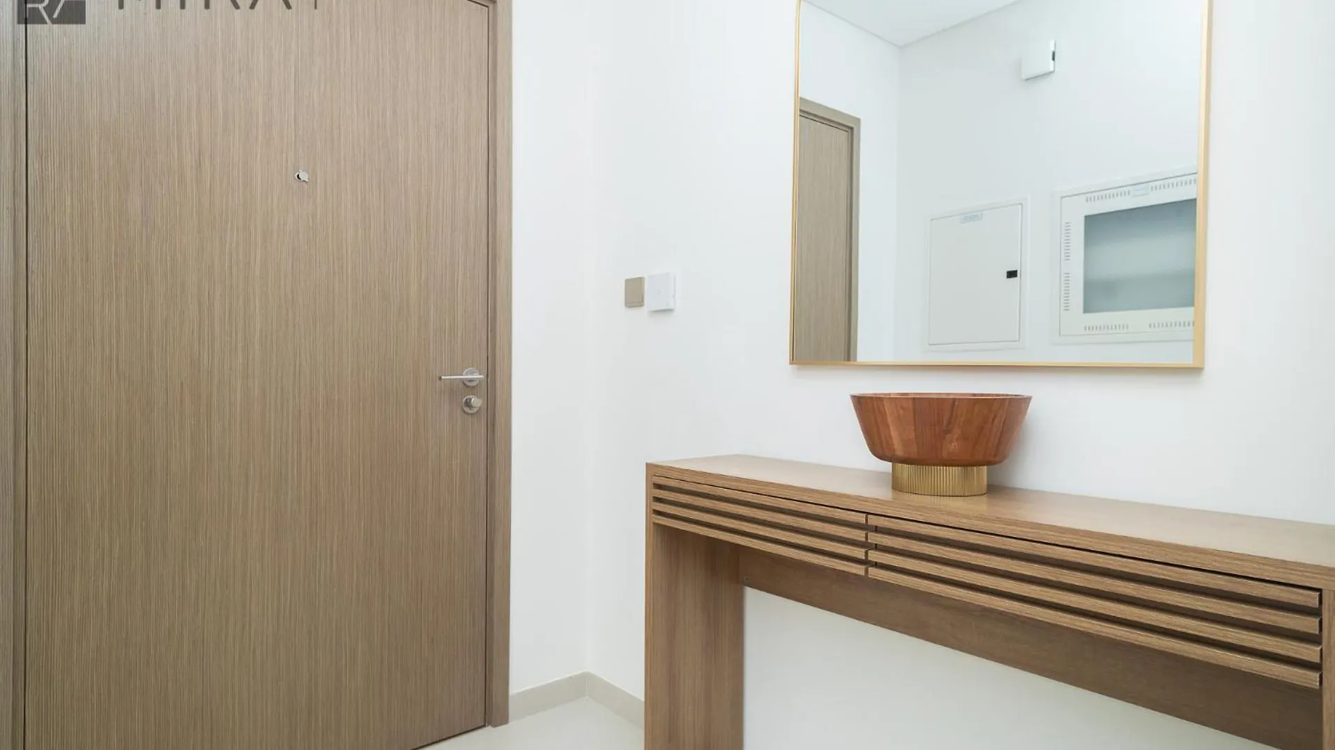 Apartment Mira Holiday Homes - Newly 2 Bedroom With Balcony In The Heart Of Dubai Close To Burj Khalifa